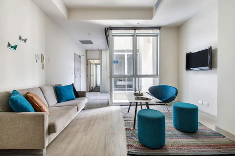 Collins Street Blues - Stay In The Heart Of It All - C Tourism 1
