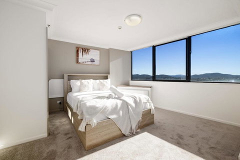 CT&Mountain View On High Level Riverfont Carpark - C Tourism 1