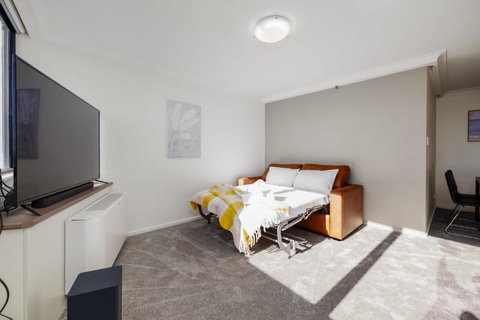 CT&Mountain View On High Level Riverfont Carpark - C Tourism 3