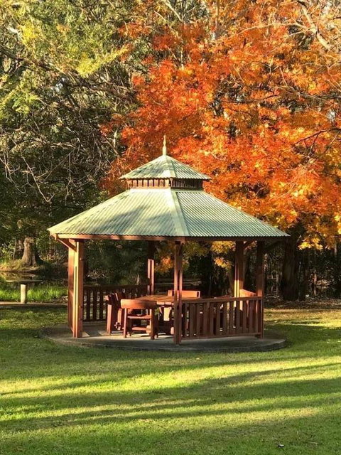 Denman Van Village - C Tourism 0