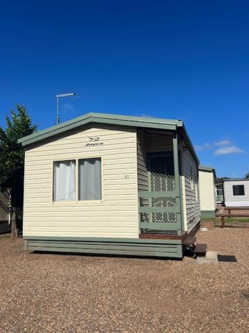 Denman Van Village - C Tourism 4