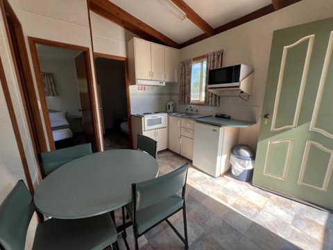 Denman Van Village - C Tourism 2