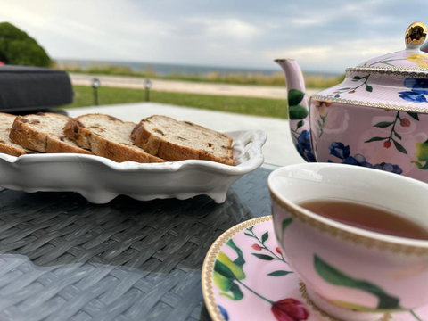 Devonport Breeze Escape - C Tourism 3