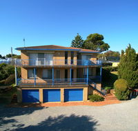 3 Bay Lane - C Tourism