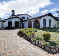 31 Rest Point Absolute Waterfront with Jetty - C Tourism