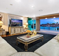 4.5 Million Dollar Surfers Paradise Dream Mansion - C Tourism