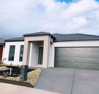 4Bed 2Bath Cozy Guesthouse in Tarneit - C Tourism