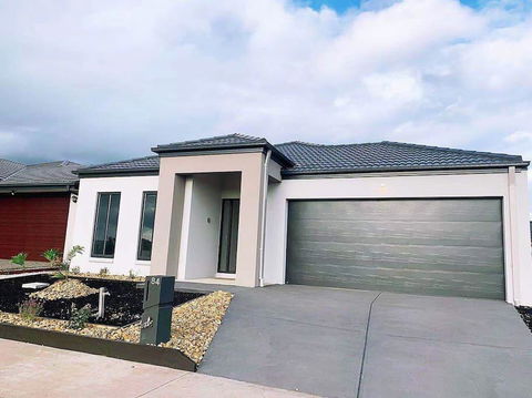 4Bed 2Bath Cozy Guesthouse In Tarneit - C Tourism 0