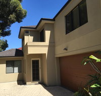 4x3 Townhouse in Rivervale - C Tourism