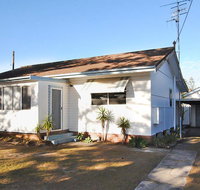 59 Wharf Street Opposite Bowling Club - C Tourism