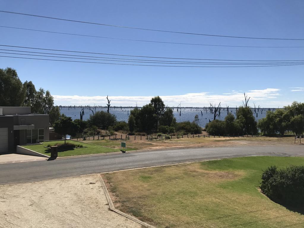 Bathumi VIC C Tourism