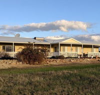 A Better Life Animal Sanctuary FarmStay - Private Two-Bedrooms Lounge Room  Bathroom  Toilet Shared Kitchen - C Tourism