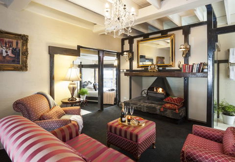 A Loft In The Mill Boutique Accommodation - C Tourism 2