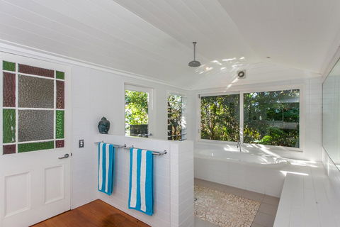 A PERFECT STAY - Aria - Holiday House - C Tourism 1