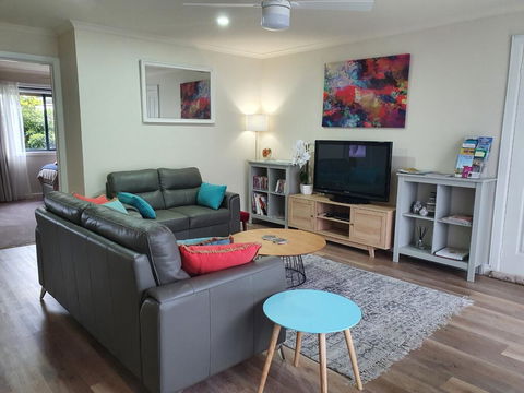 Abalone Guest Accommodation - C Tourism 0