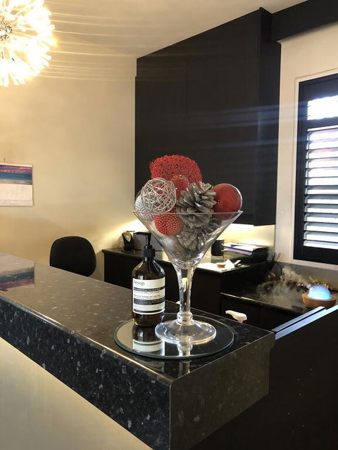 Abbotsleigh Motor Inn - C Tourism 0