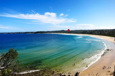 Absolute Beachfront Mollymook - C Tourism 2