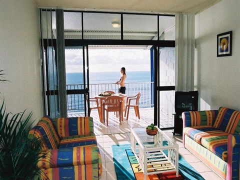 Absolute Beachfront With Million Dollar Views - C Tourism 3