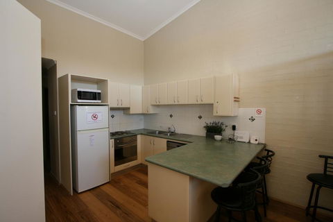 Acacia 5/2 Kirwan Close - C Tourism 2