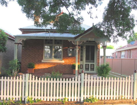 Acacia Cottage On Peel, Bathurst - C Tourism 0