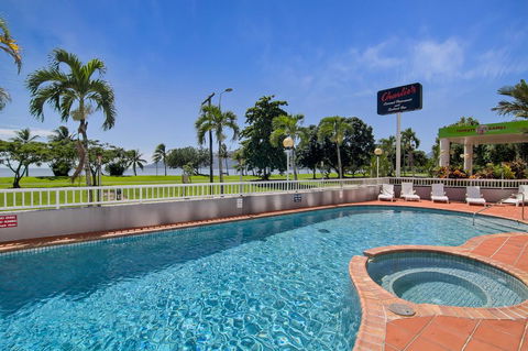 Acacia Court Hotel - C Tourism 1