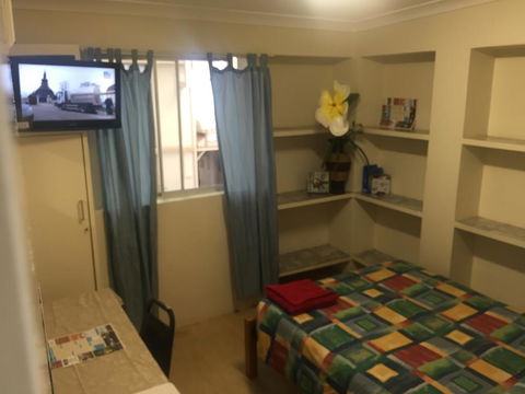Accommodation @ Isa - C Tourism 2