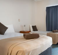Accommodation on Denham - C Tourism