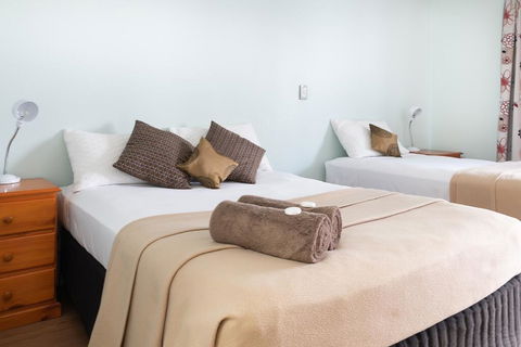 Accommodation On Denham - C Tourism 3