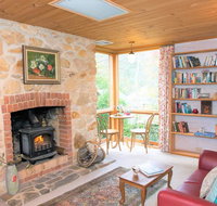 Adelaide Hills 'Camellia Cottage' - WiFi - C Tourism