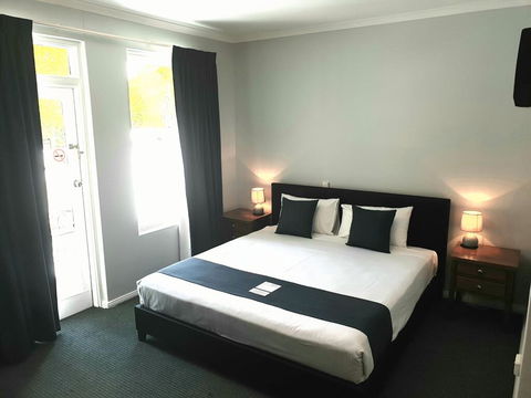 Adelaide Pulteney Motel - C Tourism 1