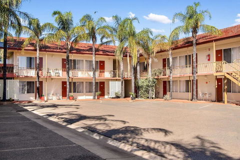 Econo Lodge Griffith Motor Inn - C Tourism 2