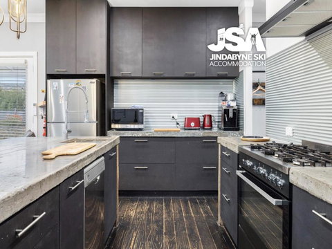 Edelweiss Cottage - C Tourism 2