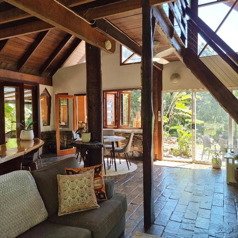 Eden Escape - C Tourism 0