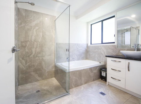 Executive Home Accommodation 34 - C Tourism 4