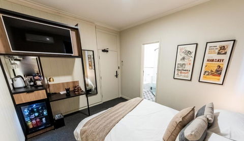 Eyre Hotel - C Tourism 2