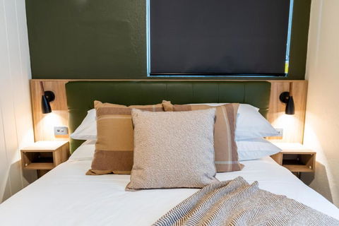 Eyre Hotel - C Tourism 1