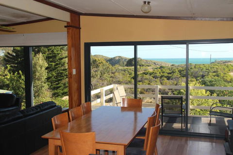 Gabbadah Beach House - C Tourism 1