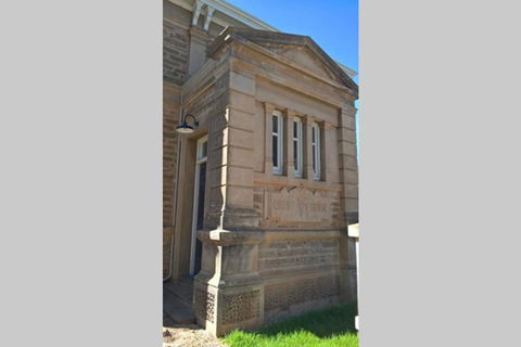 Gawler Heritage Accommodation - C Tourism 4