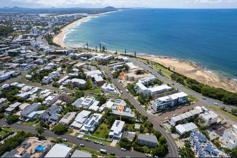 GEORGE8- THE ULTIMATE, FAMILY BEACH HOUSE! - C Tourism 3
