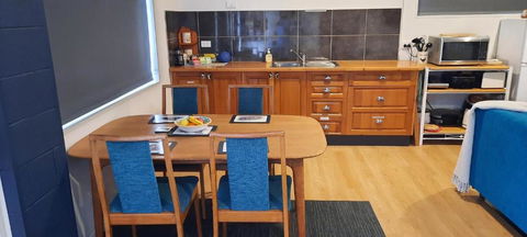 GOLDFIELDS STUDIO APARTMENT, Beaconsfield - Fully Self-contained, Air-conditioning - C Tourism 3