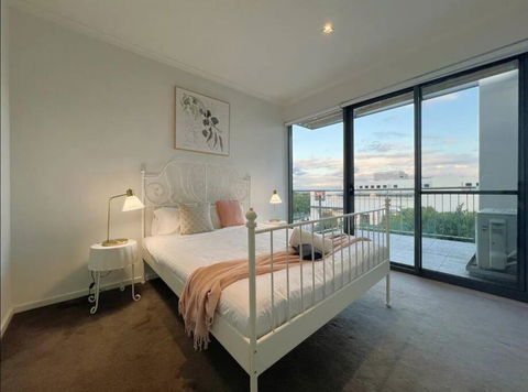 GW24-1 BATH 2 BR At The Glen With FREE Parking And Balcony - C Tourism 0