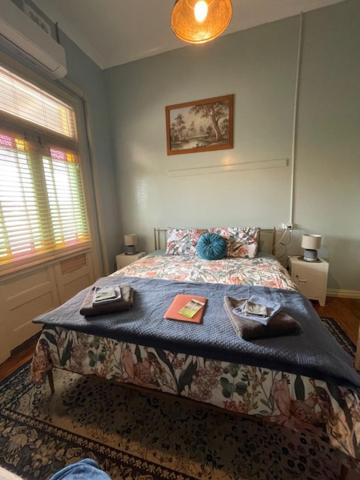 HISTORIC STAR LODGE And STATION MASTERS HOUSE NARRANDERA - C Tourism 1