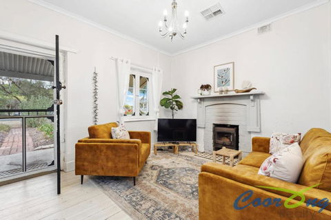 Hyde Cottage - C Tourism 1