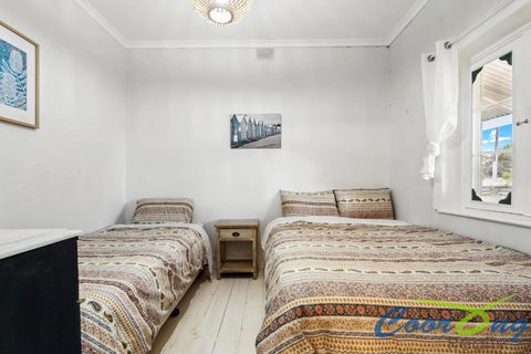 Hyde Cottage - C Tourism 2