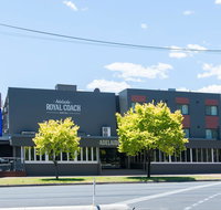 Adelaide Royal Coach - C Tourism