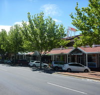 Adelaide Travellers Inn Backpackers Hostel - C Tourism