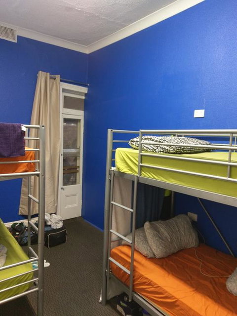 Adelaide Travellers Inn Backpackers Hostel - C Tourism 3