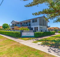 Adrift Apartments - C Tourism