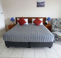 Airlie Court Units - C Tourism