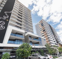 AirTrip Apartments at Woolloongabba - C Tourism